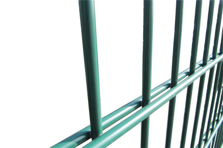 Green 868 Twin Wire Mesh Fencing 4mm Double Wire Mesh Fence