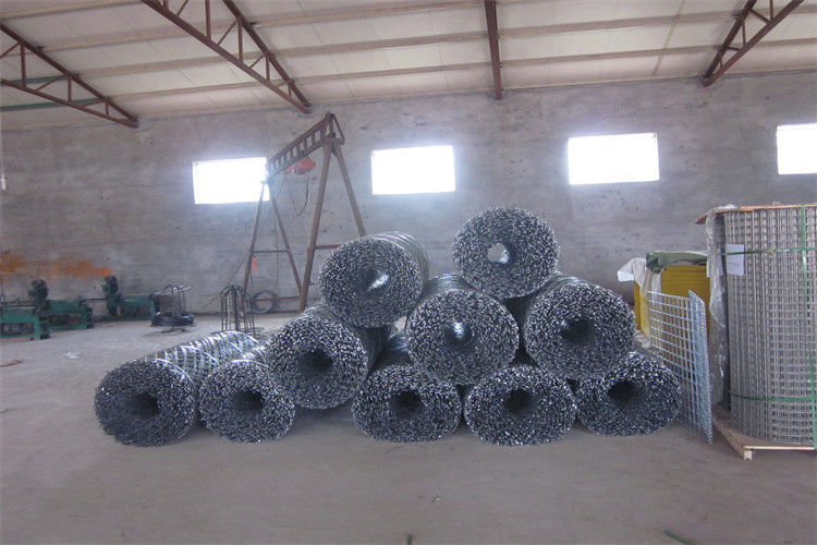 High Quality Hot Dipped Galvanized Diamond Razor Barbed Wire Mesh Anti Climb Welded Concertina Blade Razor Wire Fence