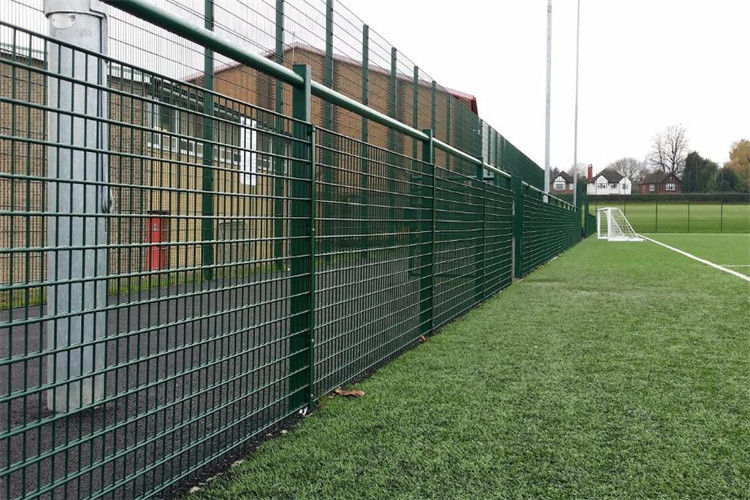868 Twin Wire Mesh Fencing Double Wire Welded Fence For Park