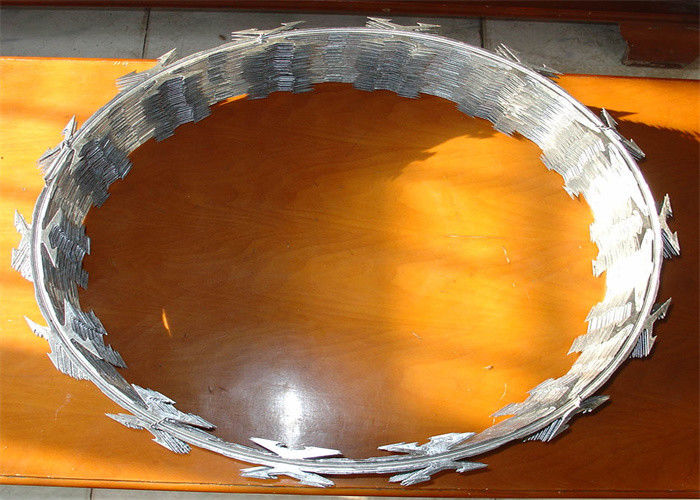 Galvanized Carbon Steel Powder Coated Stainless Steel Concertina Wire BTO-22 CBT-60 CBT-65